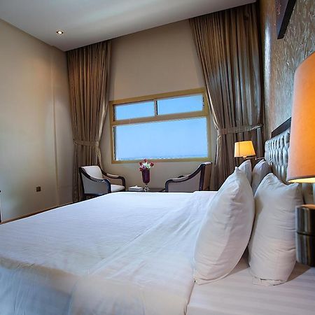 Manama Tower Hotel Bagian luar foto