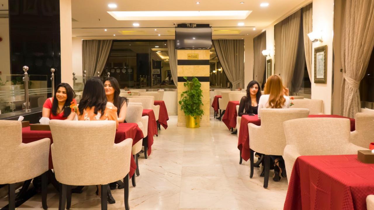 Manama Tower Hotel Bagian luar foto