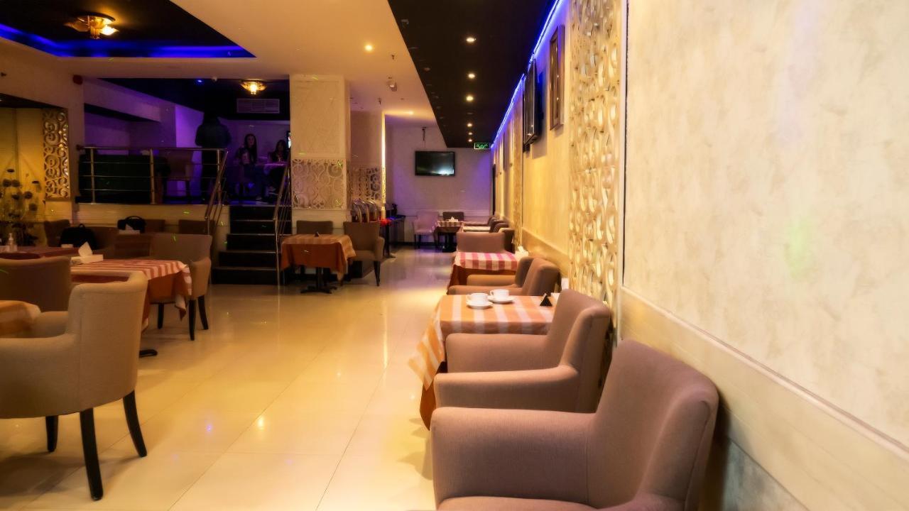 Manama Tower Hotel Bagian luar foto